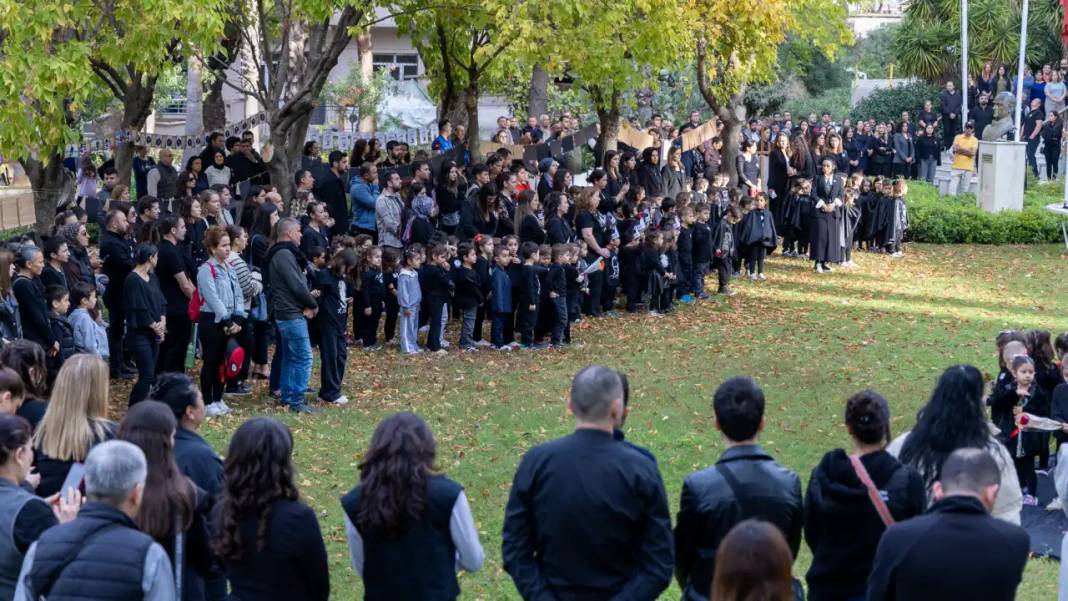 Manavgat’ta Miniklerden Duygulandıran 10 Kasım Gösterisi! 1